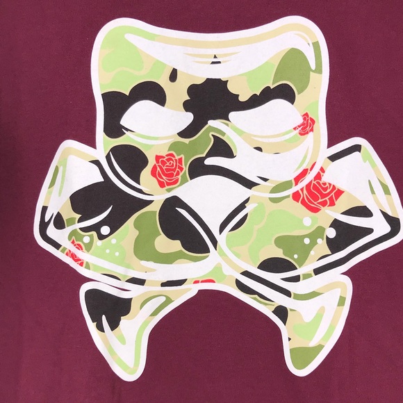 2 Shirts Black Greetings From Cali/Maroon Gas-mask - Picture 5 of 8